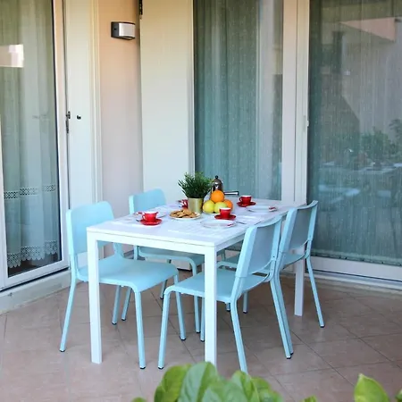 La Casa Di Nina דירה סירמיונה
